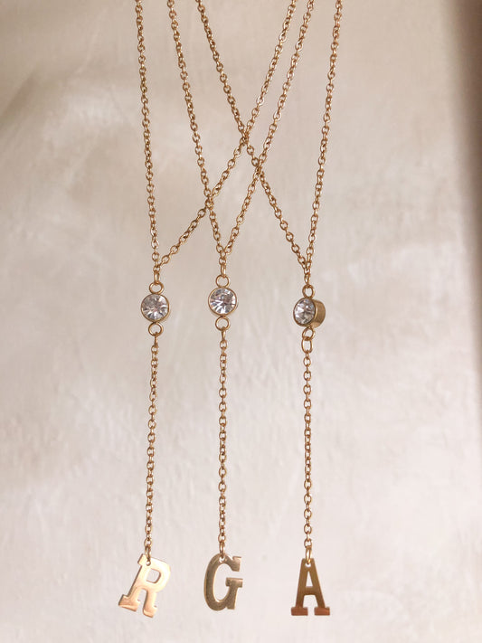 Inicial Lariat