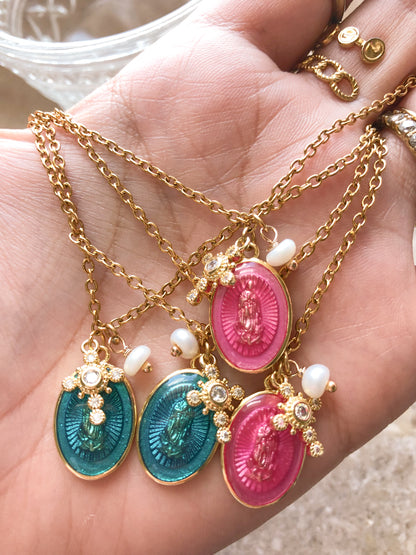Virgenes Necklace