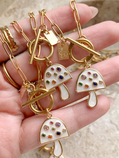 Isa Necklace