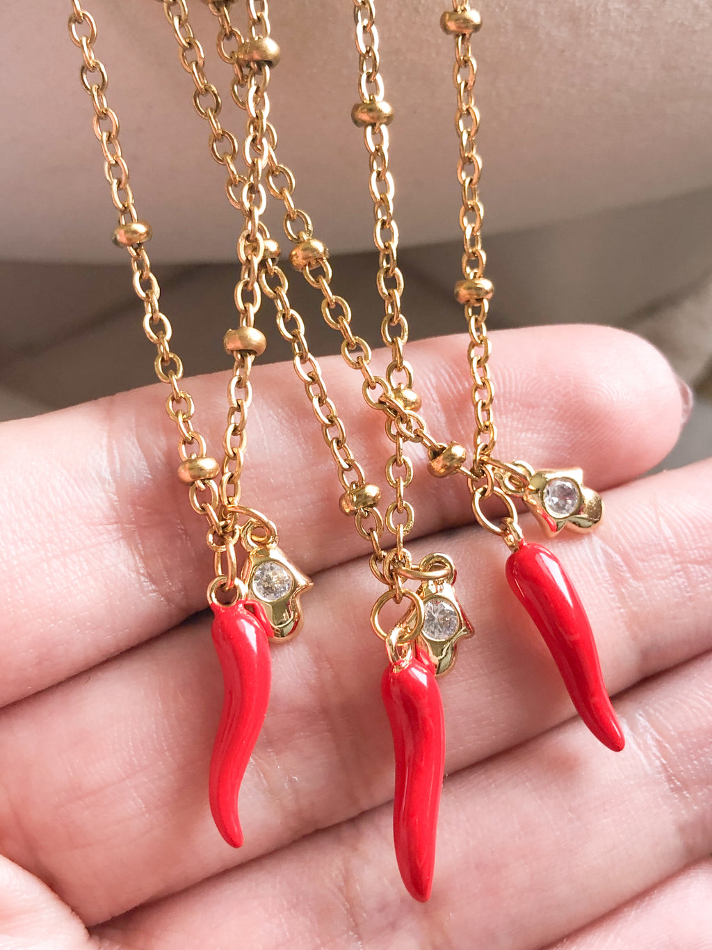 Hamsa Chili 🌶️🤍✨