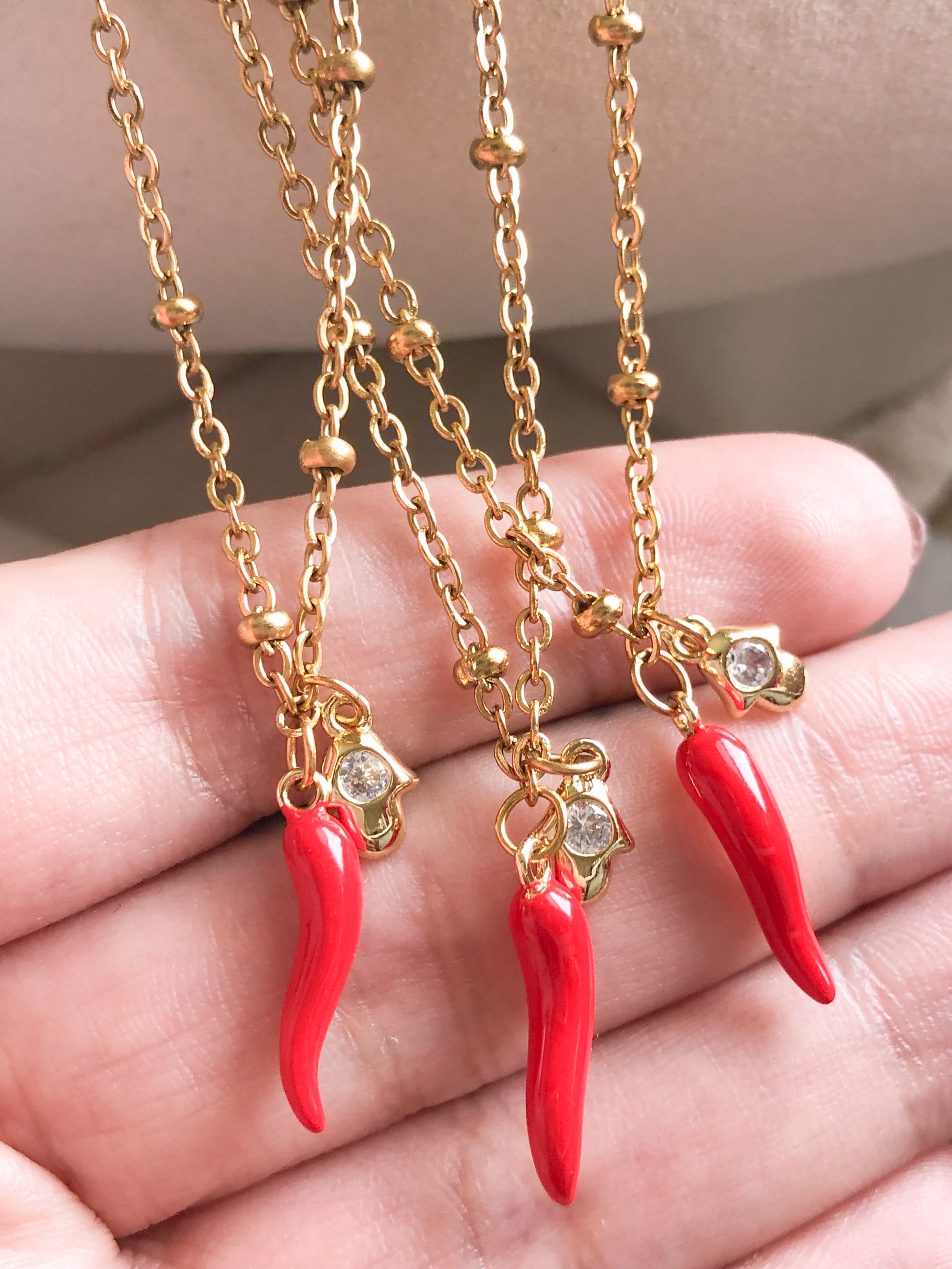 Hamsa Chili 🌶️🤍✨