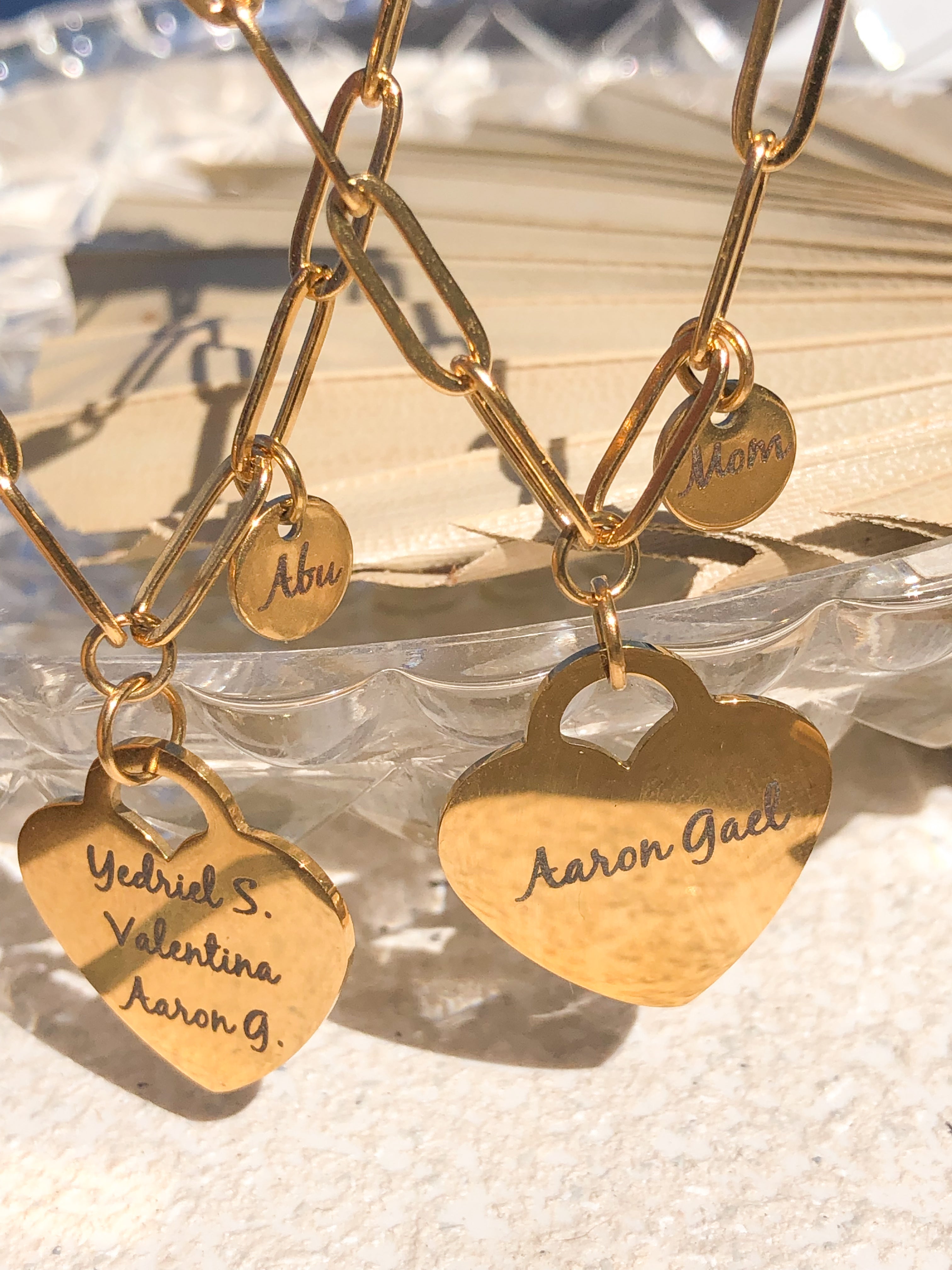 Cerca el corazón Necklace