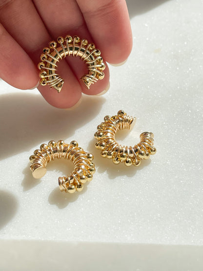 Ale ear cuff