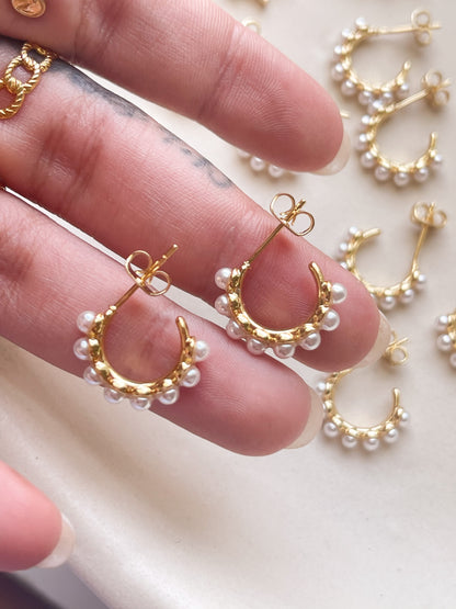 Maggie Hoops
